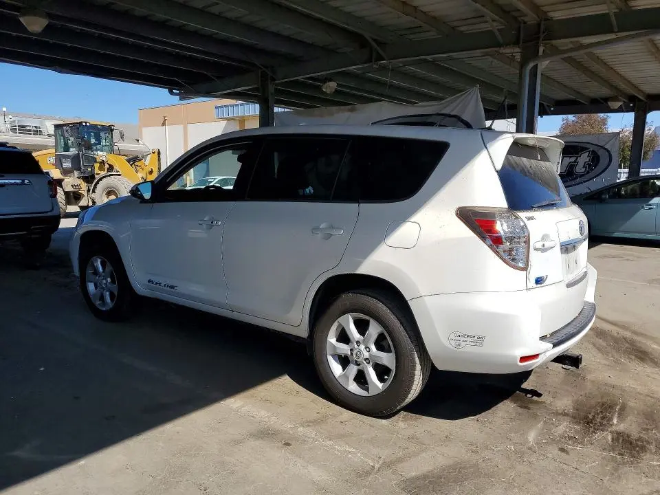 2013 TOYOTA RAV4 EV BASE  