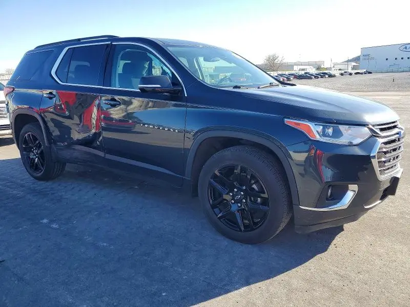 2020 CHEVROLET TRAVERSE LT  