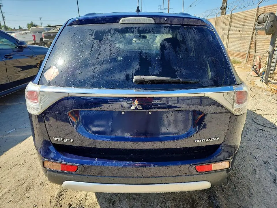 2015 MITSUBISHI OUTLANDER ES  