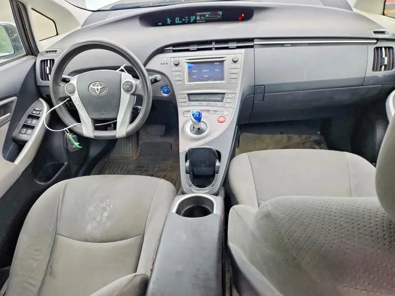 2012 TOYOTA PRIUS THREE  