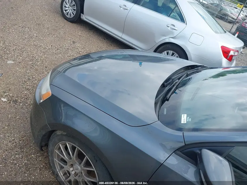 2012 VOLKSWAGEN JETTA 2.5L SE