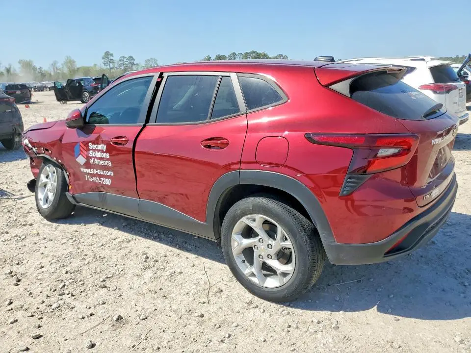 2024 CHEVROLET TRAX LS  