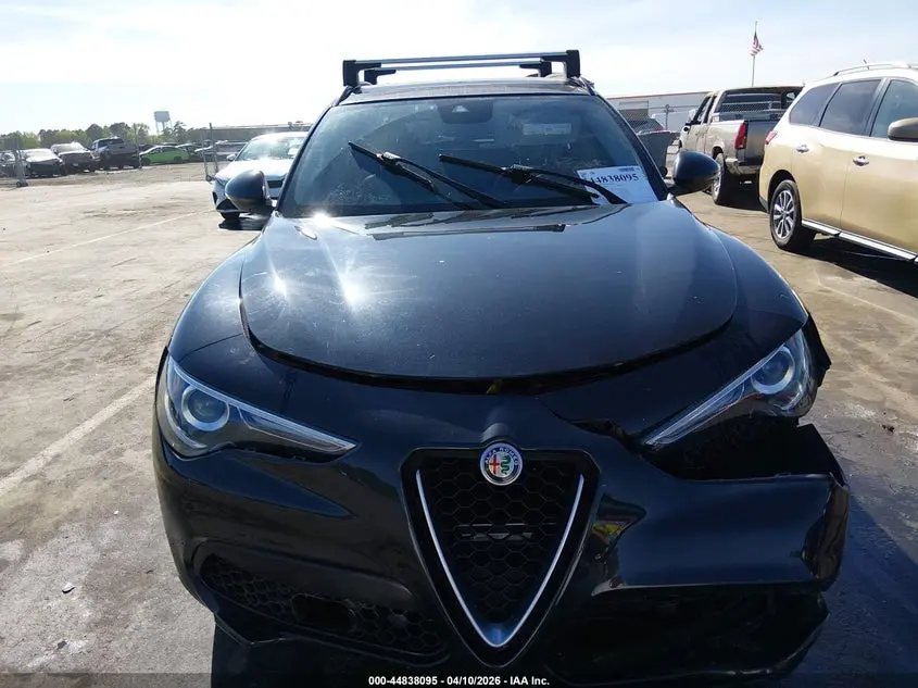 2018 ALFA ROMEO STELVIO SPORT AWD