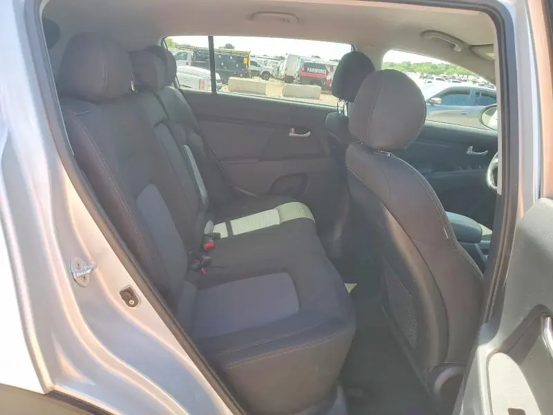 2015 KIA SPORTAGE LX  