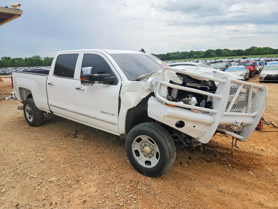 2015 CHEVROLET SILVERADO K2500 HEAVY DUTY LTZ  