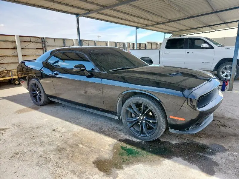 2018 DODGE CHALLENGER SXT  