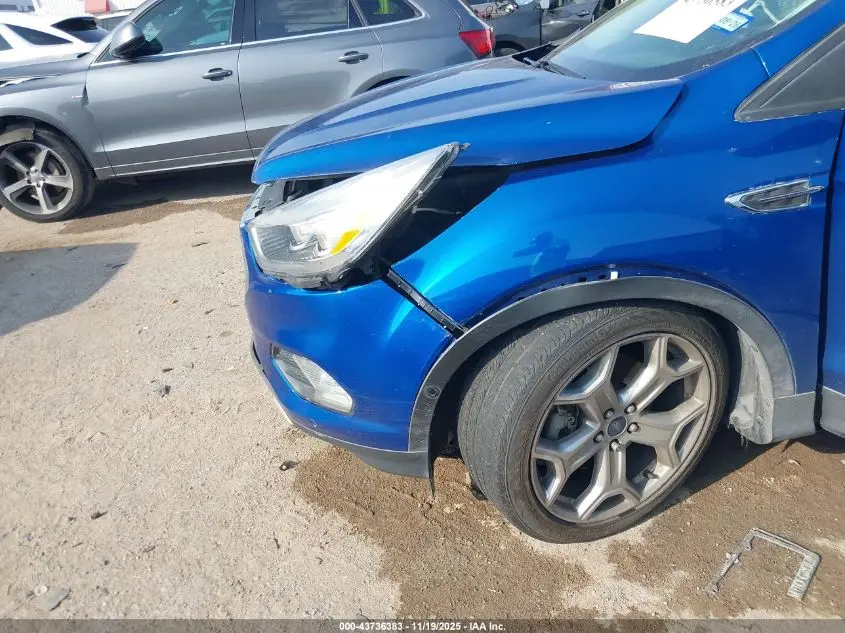 2019 FORD ESCAPE TITANIUM