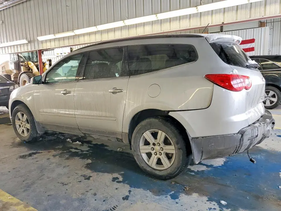 2011 CHEVROLET TRAVERSE LT  