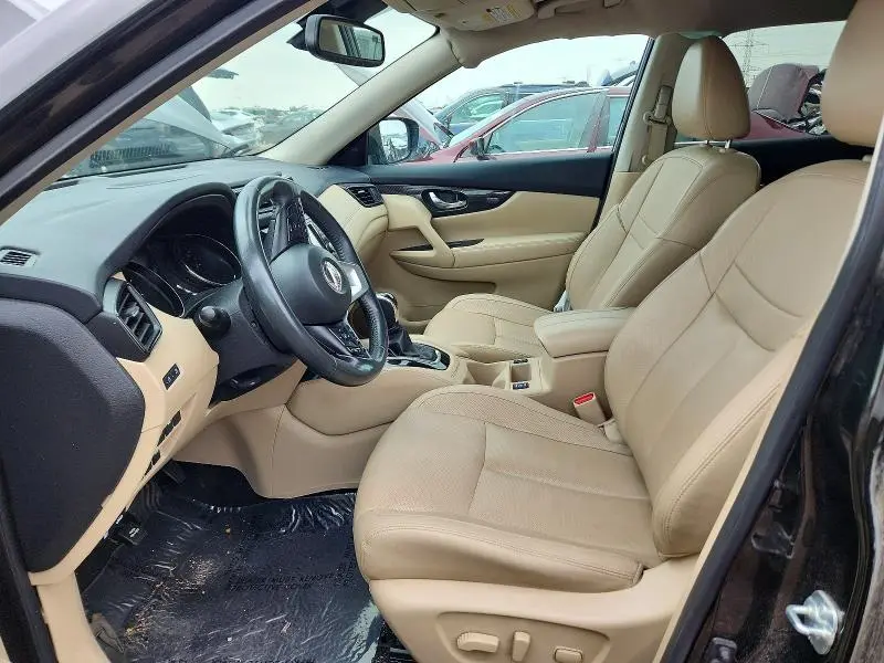 2017 NISSAN ROGUE SL  