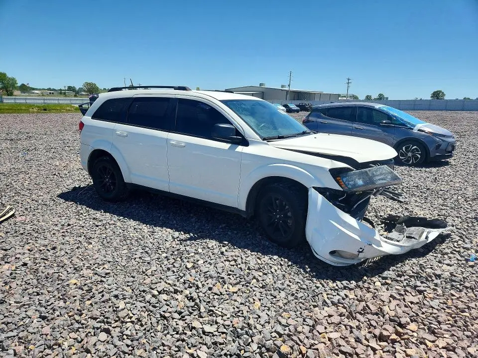 2020 DODGE JOURNEY SE  
