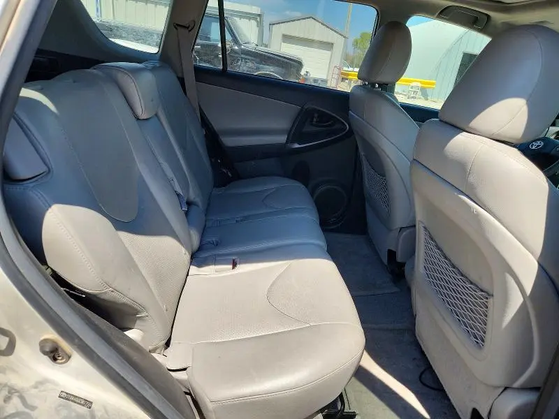 2012 TOYOTA RAV4 LIMITED  