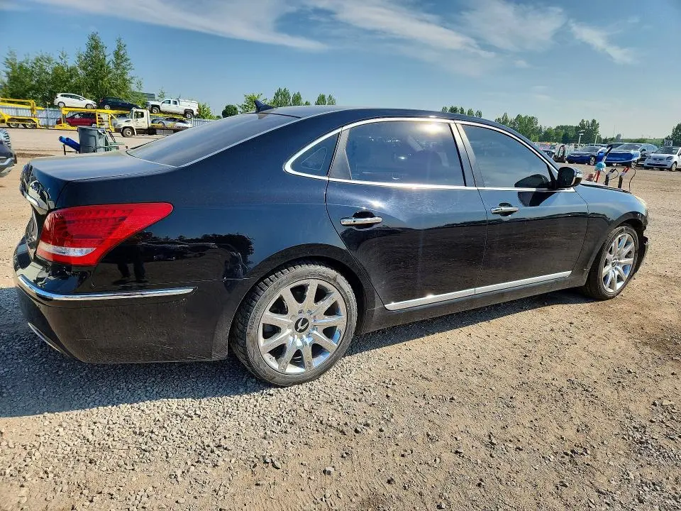 2013 HYUNDAI EQUUS SIGNATURE  