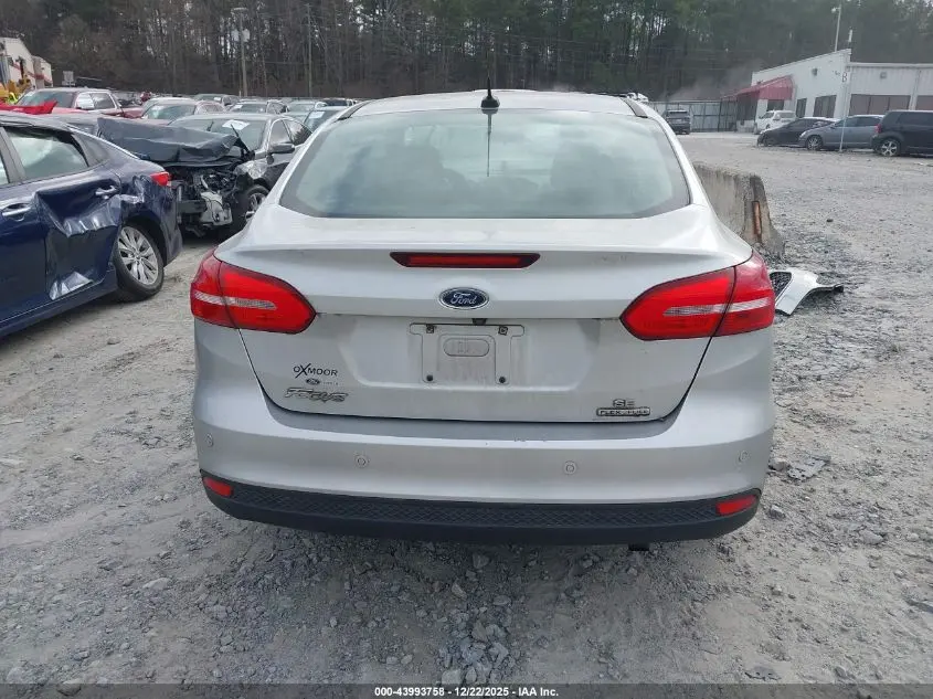2016 FORD FOCUS SE