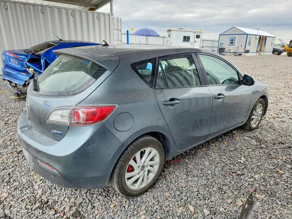 2013 MAZDA 3 I  