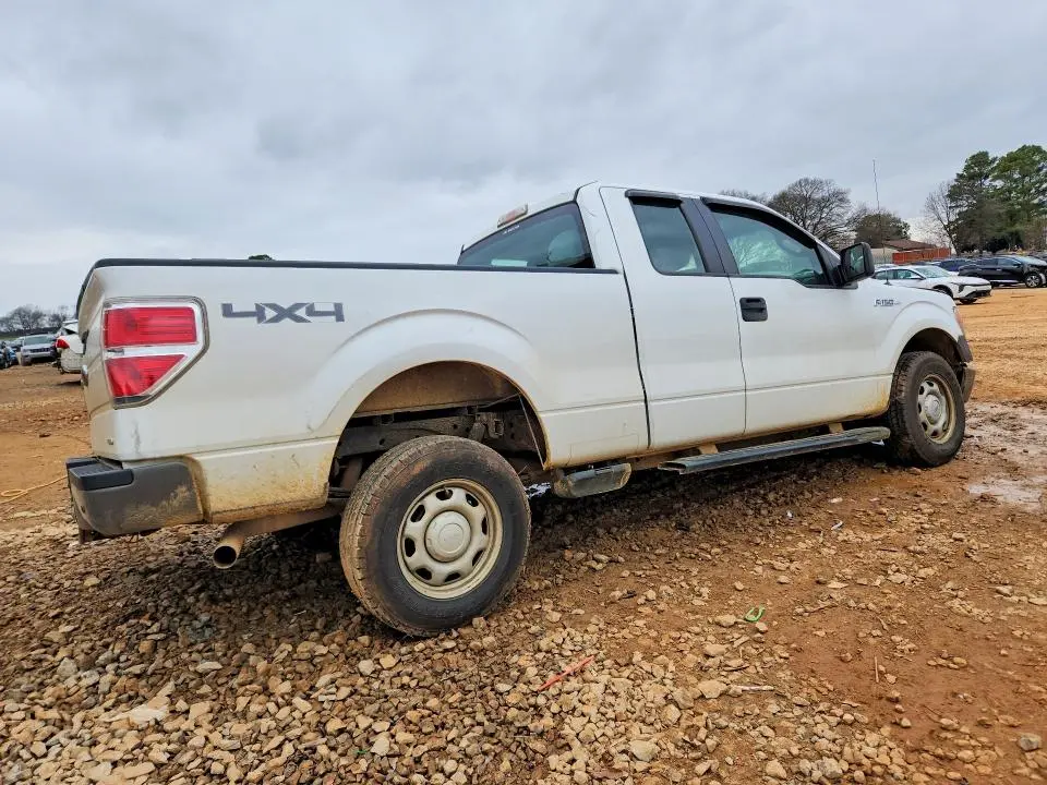 2013 FORD F150 SUPER CAB  