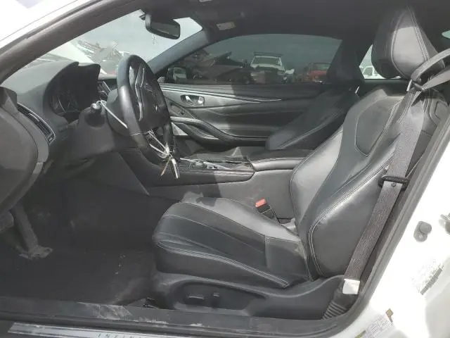 2019 INFINITI Q60 PURE