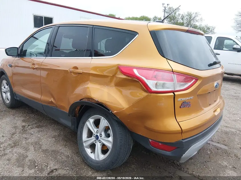 2016 FORD ESCAPE SE