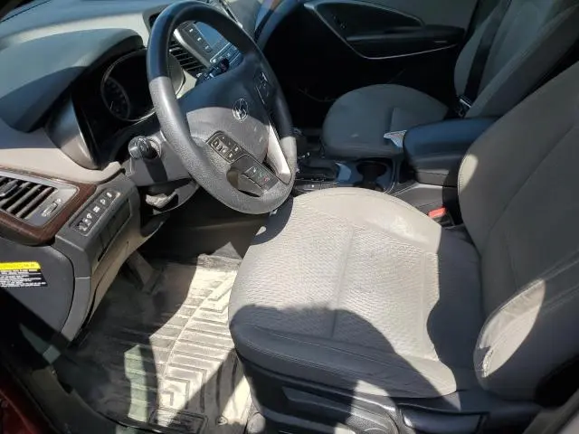 2018 HYUNDAI SANTA FE SE  