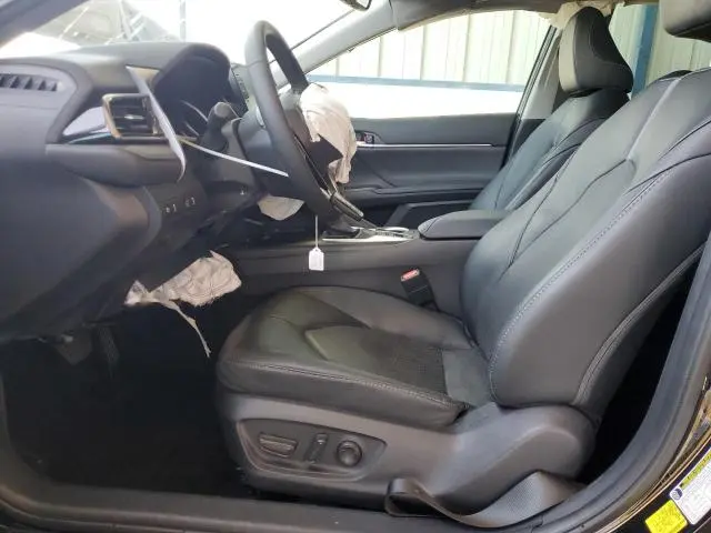 2024 TOYOTA CAMRY XLE