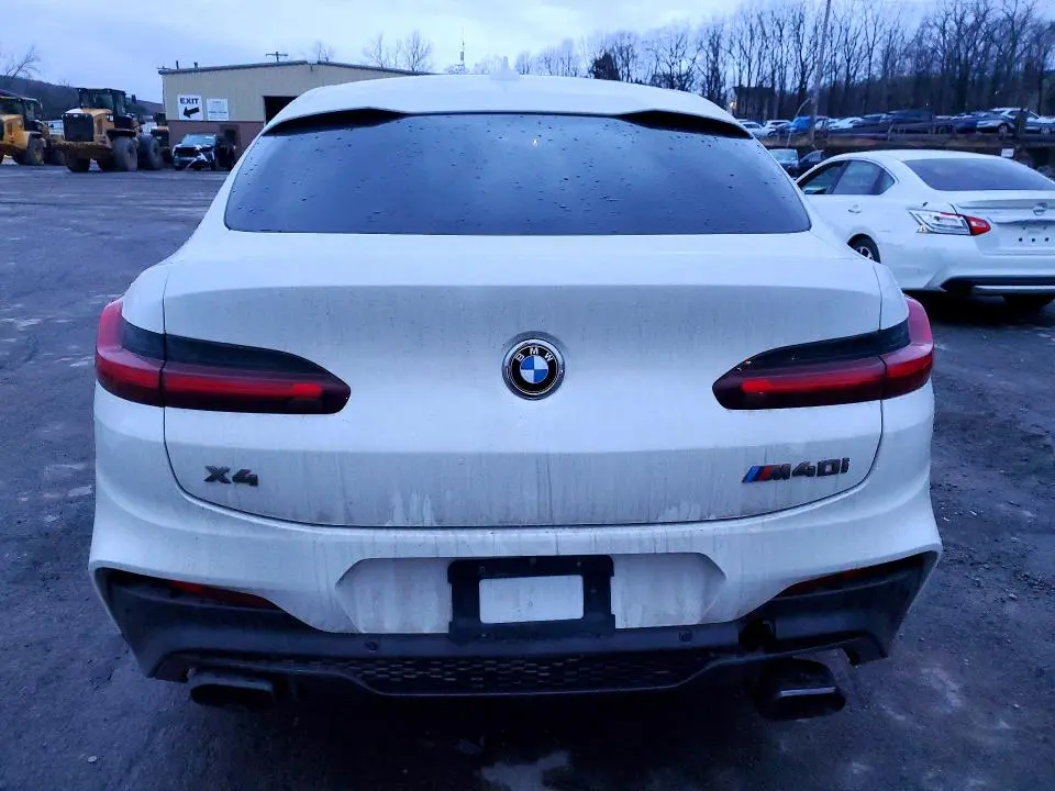 2019 BMW X4 M40I  