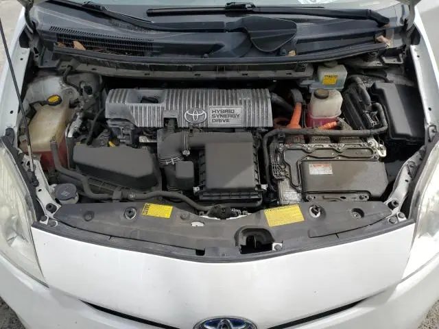 2014 TOYOTA PRIUS   
