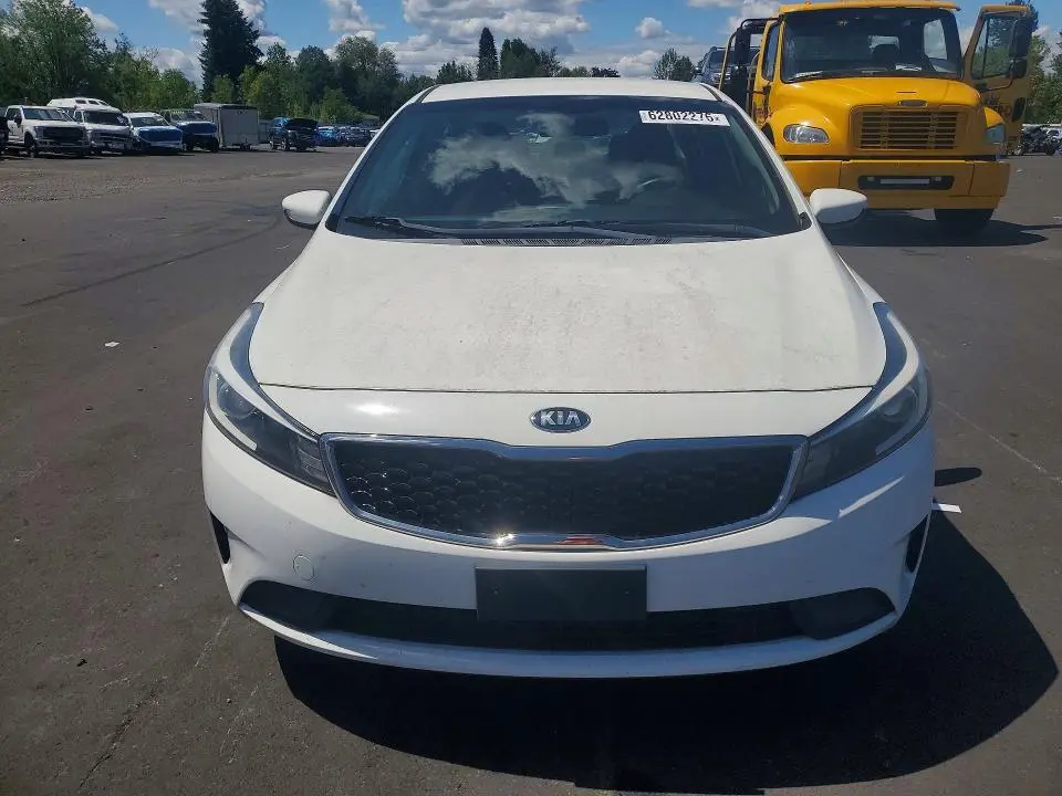2018 KIA FORTE LX  