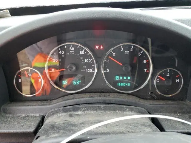 2010 JEEP LIBERTY SPORT  