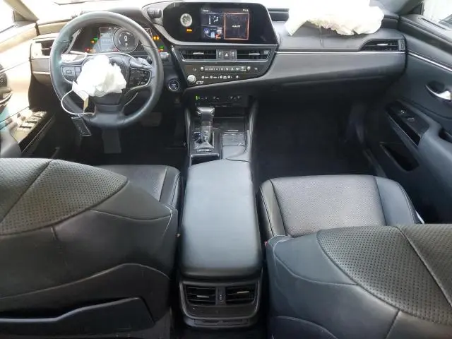 2022 LEXUS ES 300H BASE  