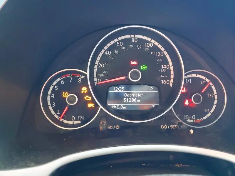 2015 VOLKSWAGEN BEETLE R-LINE  