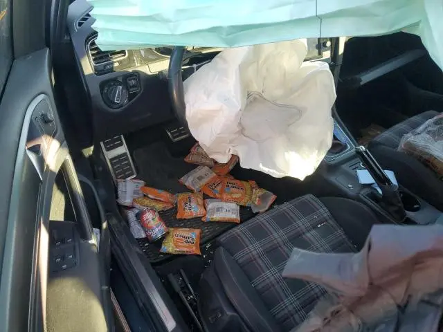 2018 VOLKSWAGEN GTI S/SE  