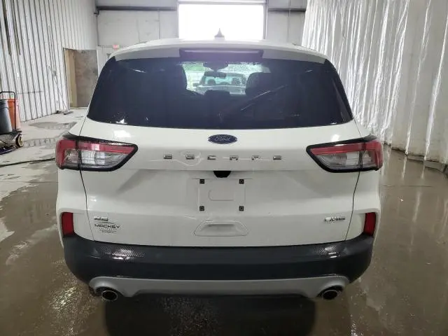 2022 FORD ESCAPE SE  