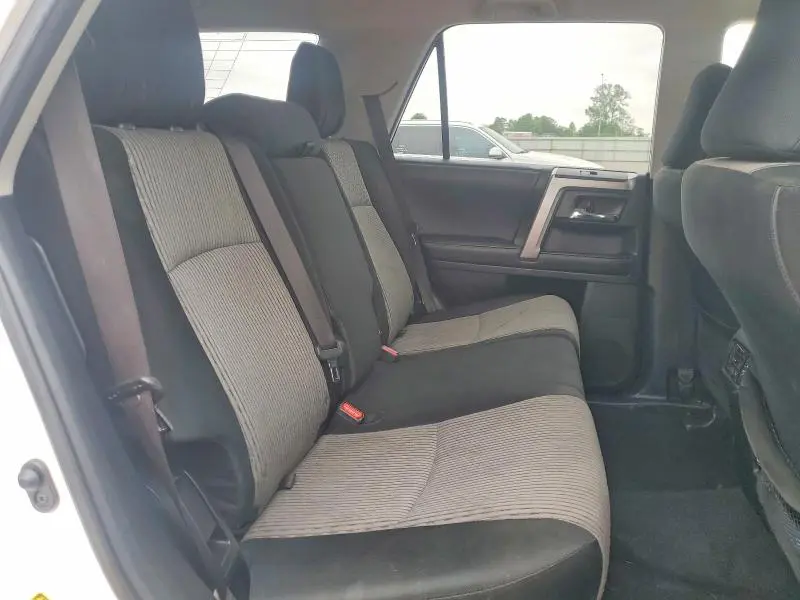 2019 TOYOTA 4RUNNER SR5  