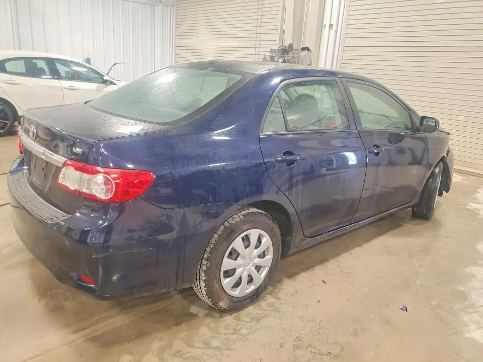 2011 TOYOTA COROLLA LE  
