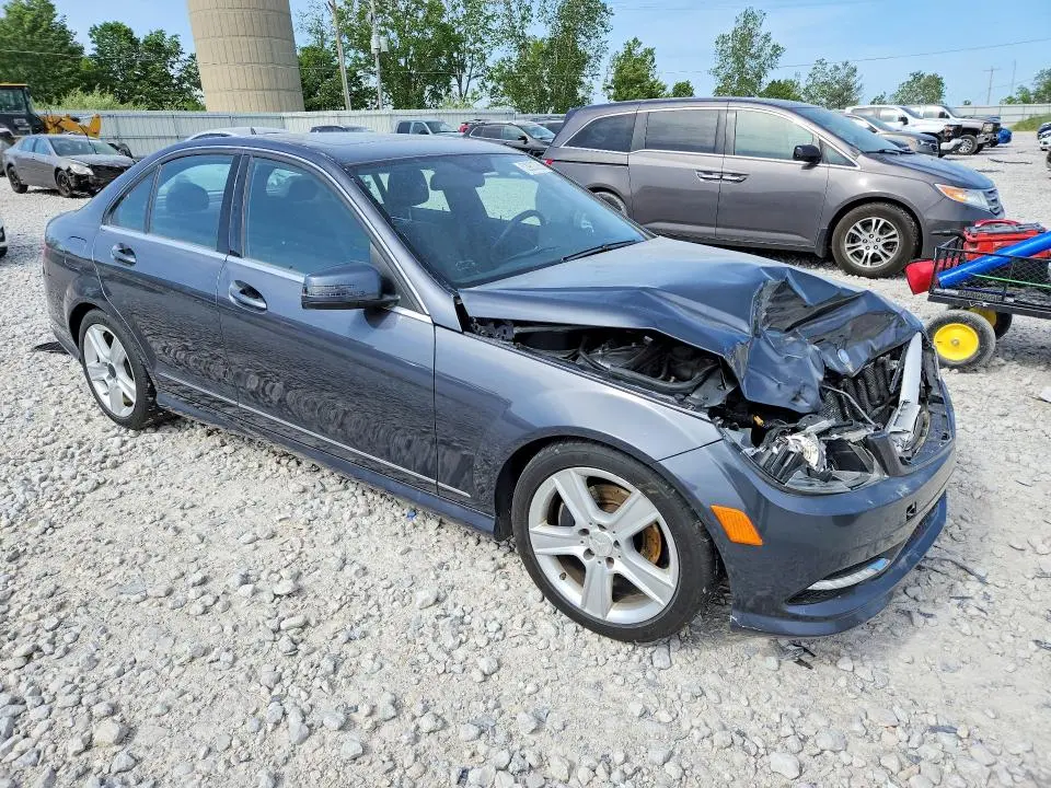 2011 MERCEDES-BENZ C 300 4MATIC  