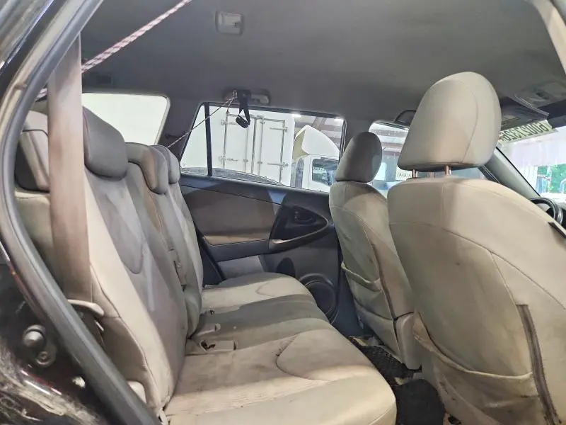 2010 TOYOTA RAV4 BASE  