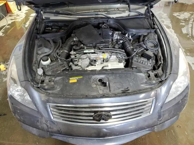2013 INFINITI G37   