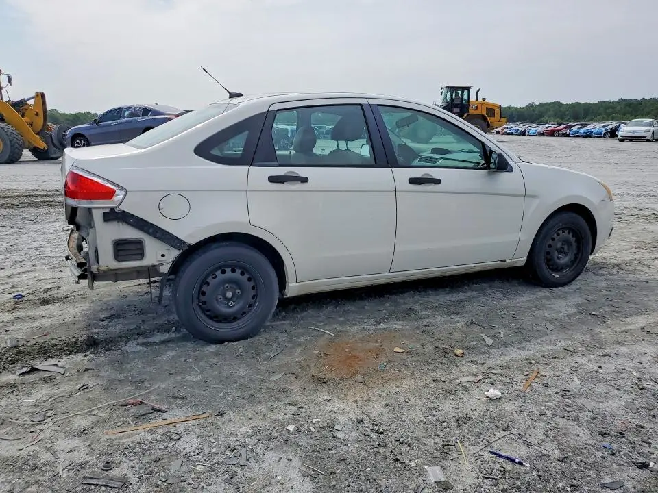 2010 FORD FOCUS S  
