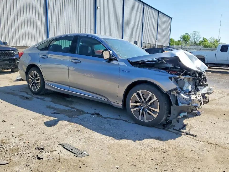 2019 HONDA ACCORD TOURING HYBRID  