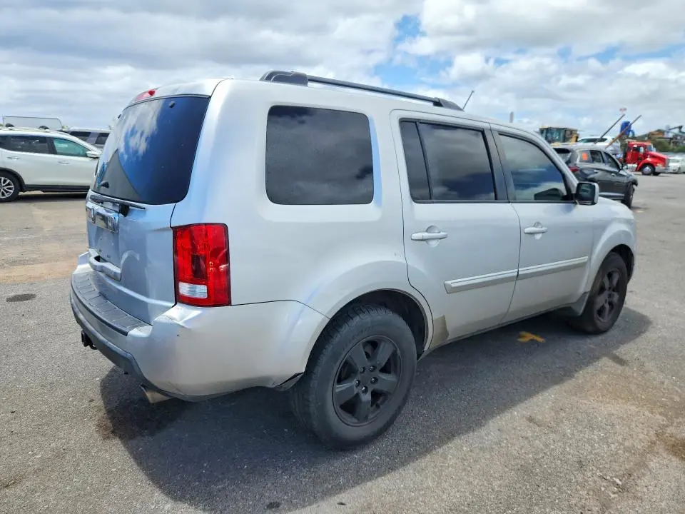 2010 HONDA PILOT EXL  