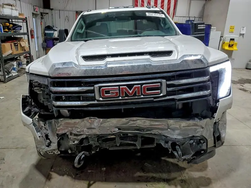 2025 GMC SIERRA K3500 SLE  