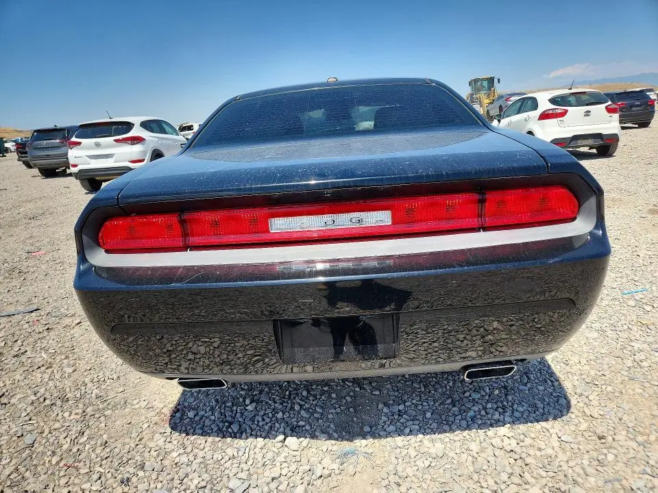 2012 DODGE CHALLENGER SXT  