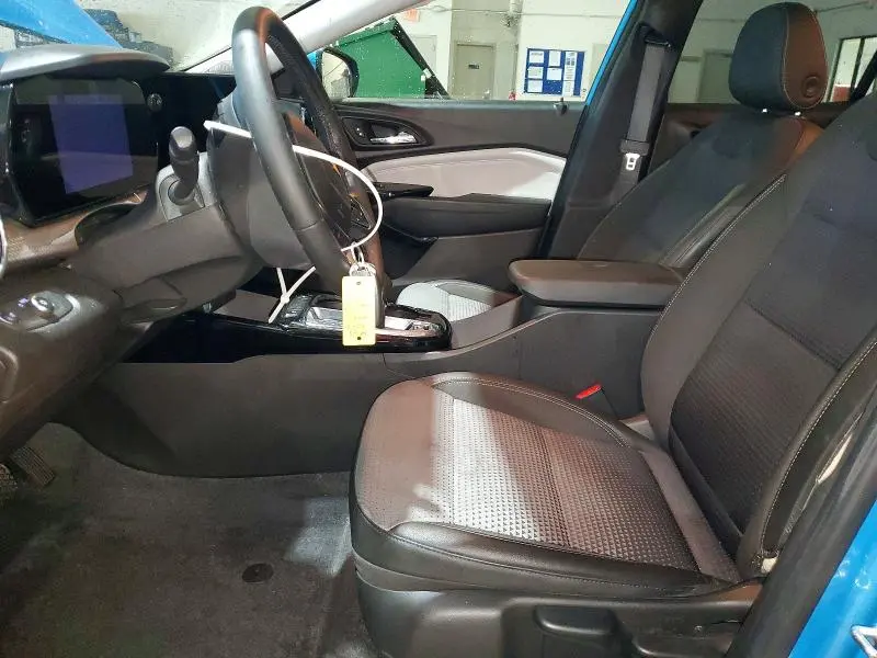2025 CHEVROLET TRAX 1LT  