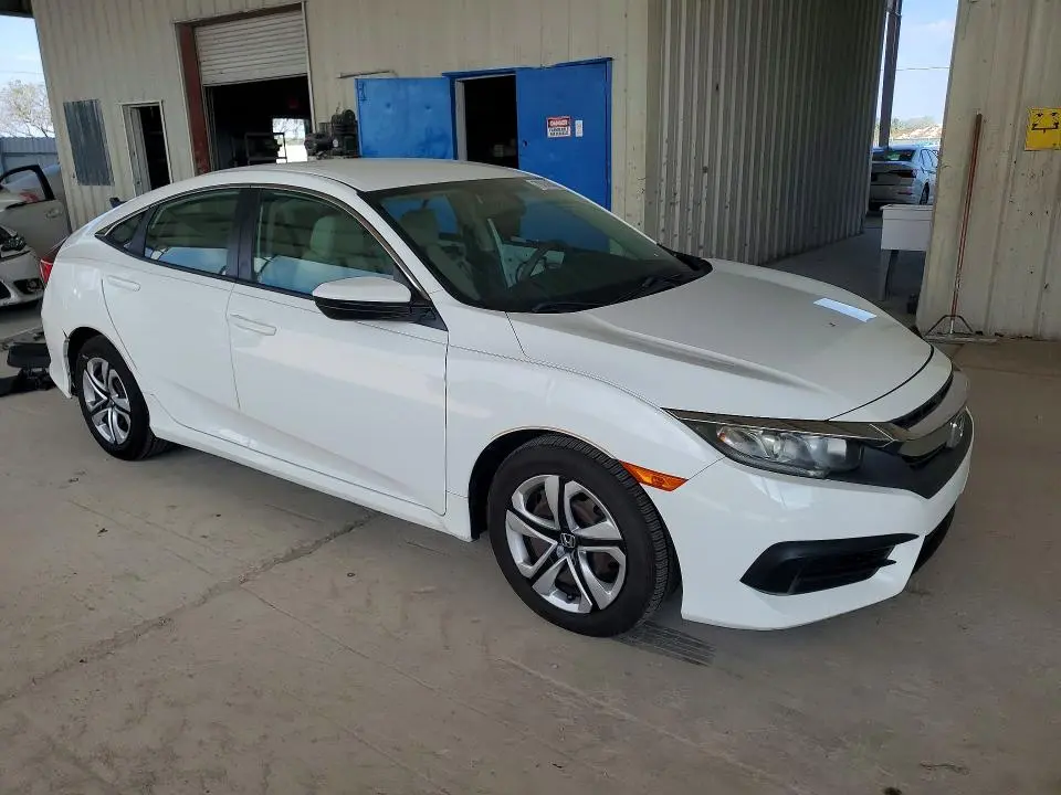 2018 HONDA CIVIC LX  