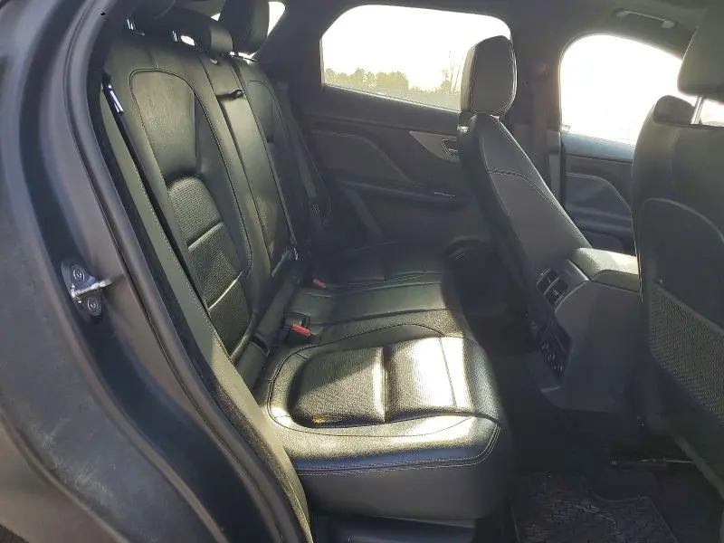 2020 JAGUAR F-PACE S V6