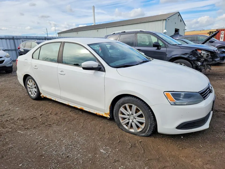 2011 VOLKSWAGEN JETTA   