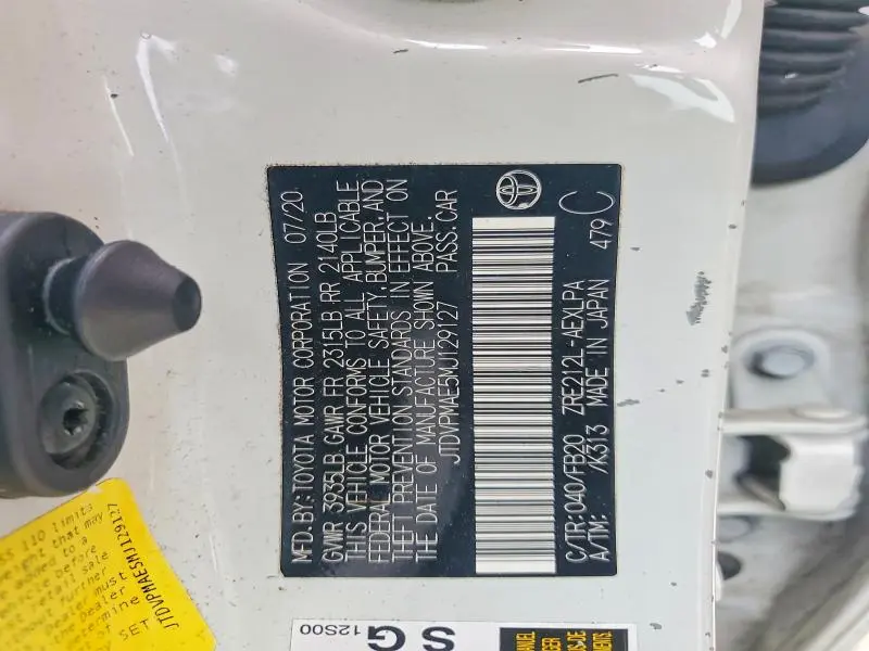 2021 TOYOTA COROLLA LE  