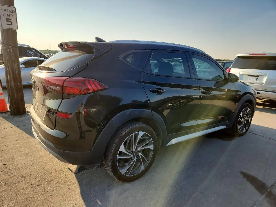 2020 HYUNDAI TUCSON SPORT  