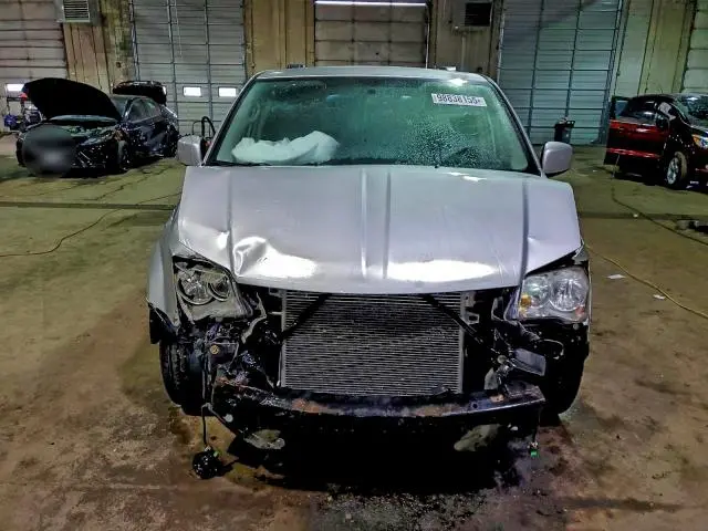 2011 CHRYSLER TOWN & COUNTRY TOURING  