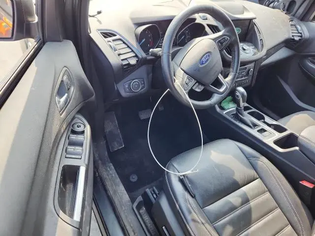 2019 FORD ESCAPE TITANIUM  