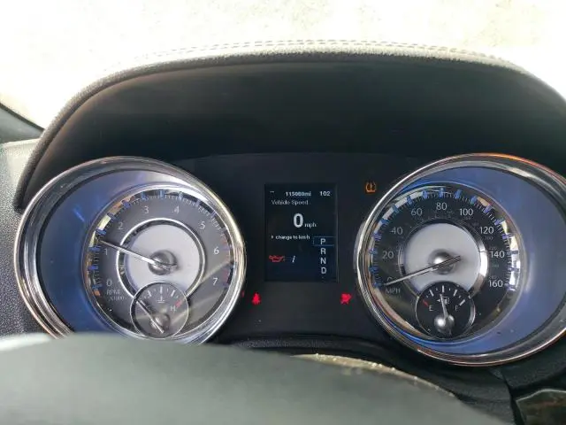 2012 CHRYSLER 300C   